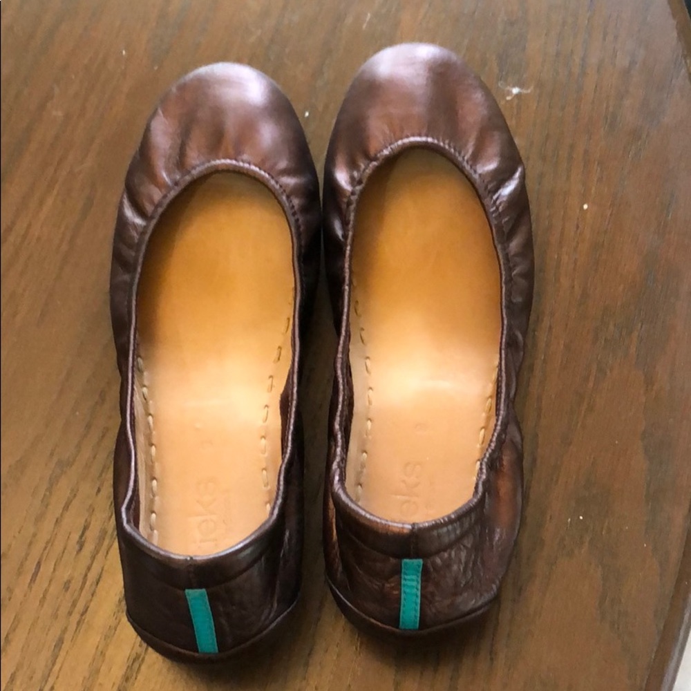 Tieks size 9 Raspberry Truffle